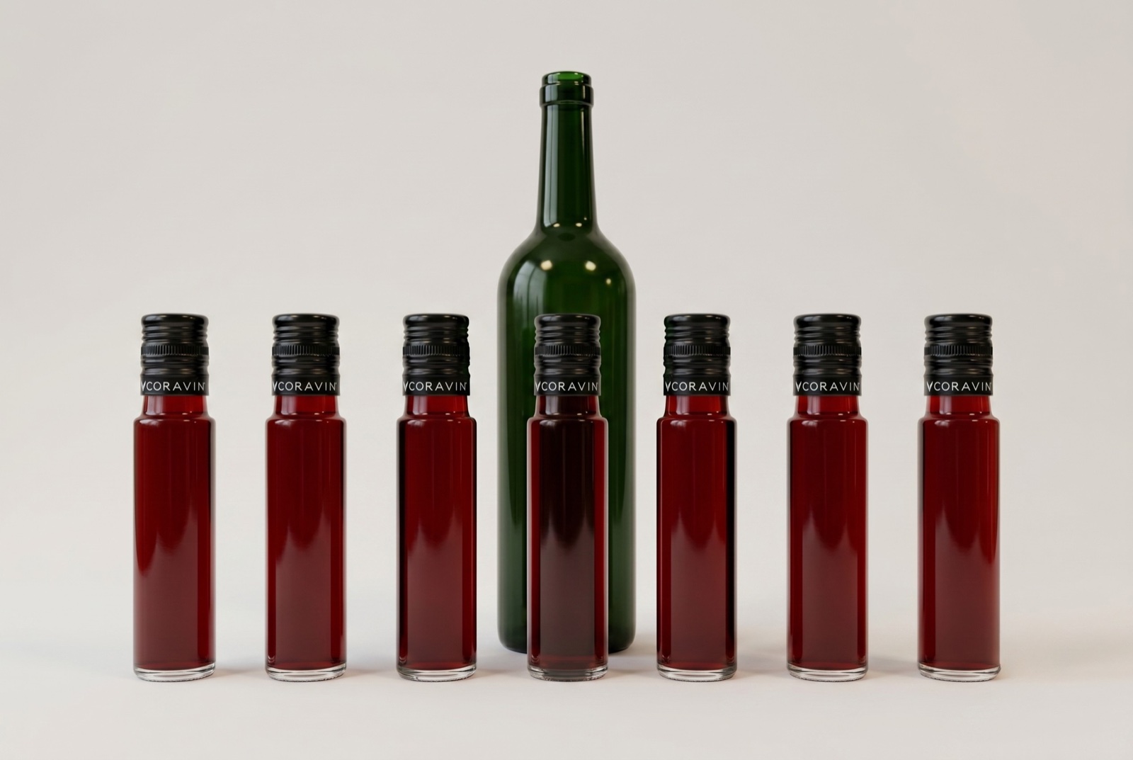 Una bottiglia di vino e sette bottiglie mini da 100 ml Somel&igrave; con chiusura Coravin